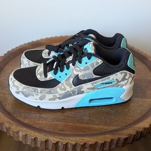 Nike Air Max 90 Premium Camo Pack - Aurora Green 6.5 Y NEW